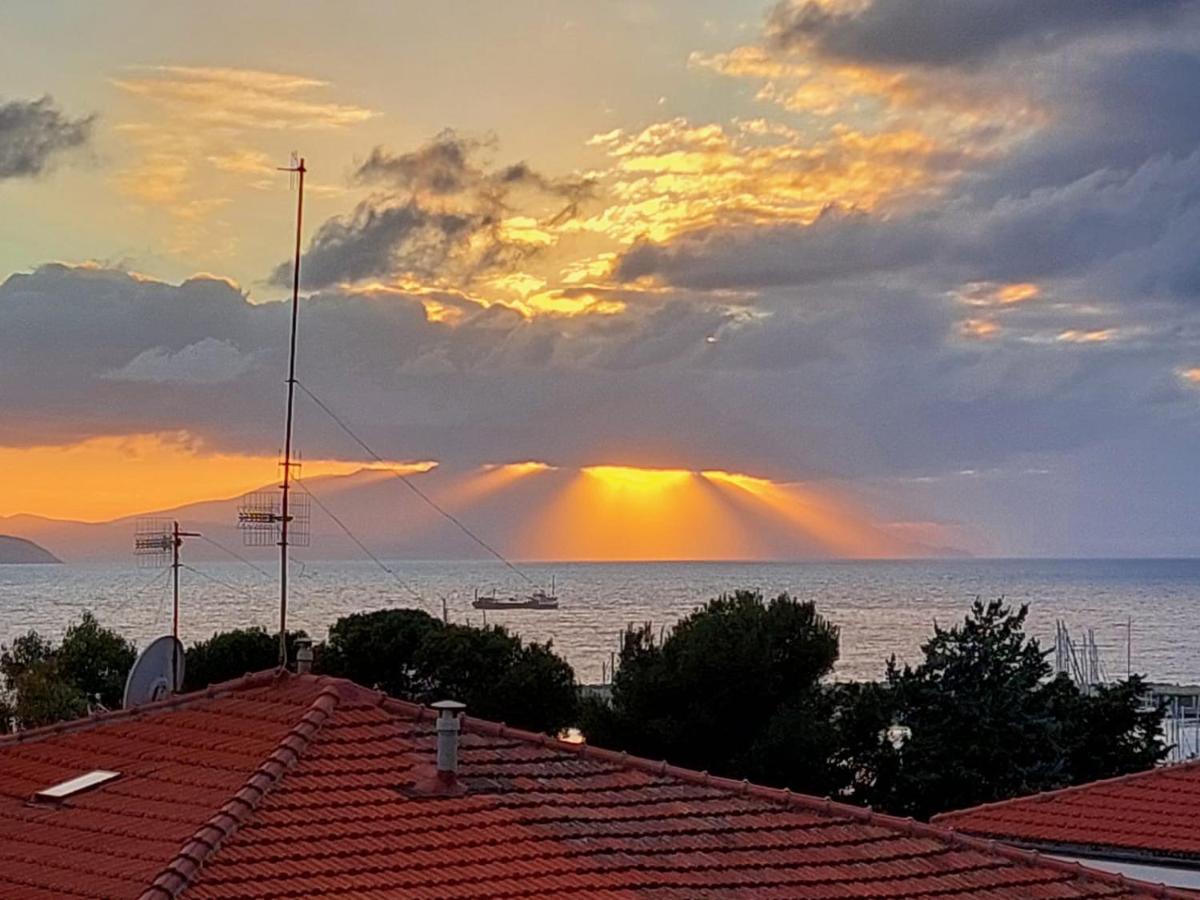 Il Balcone Sull'Elba Lägenhet Piombino Exteriör bild