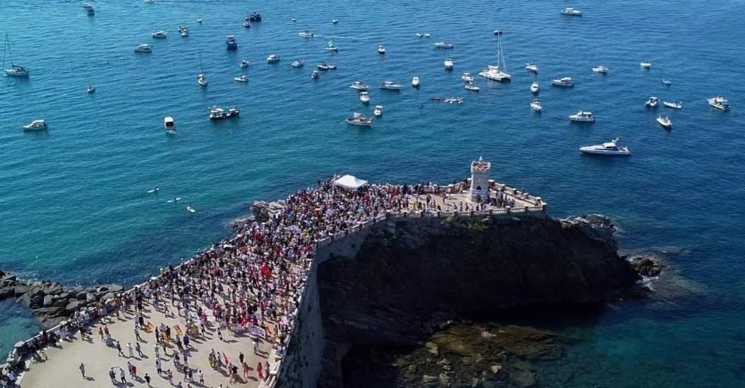 Il Balcone Sull'Elba Lägenhet Piombino Exteriör bild