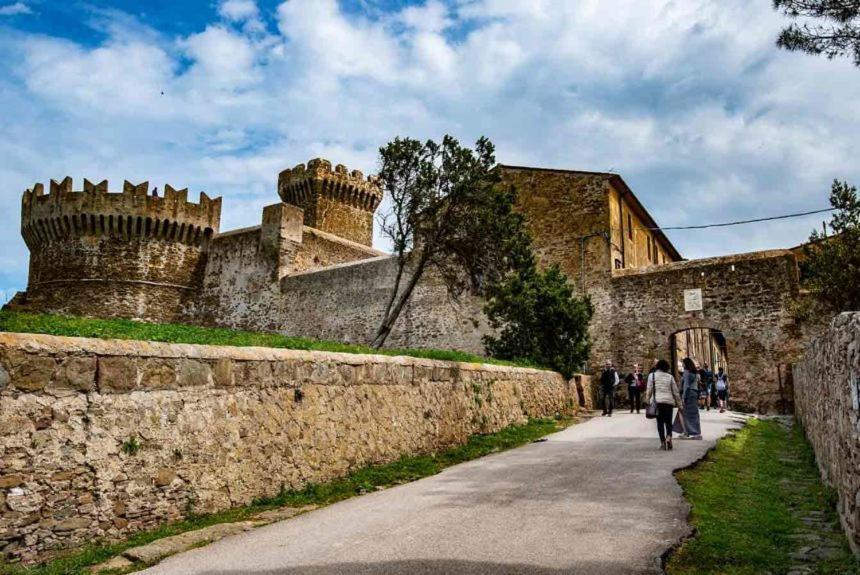 Il Balcone Sull'Elba Lägenhet Piombino Exteriör bild