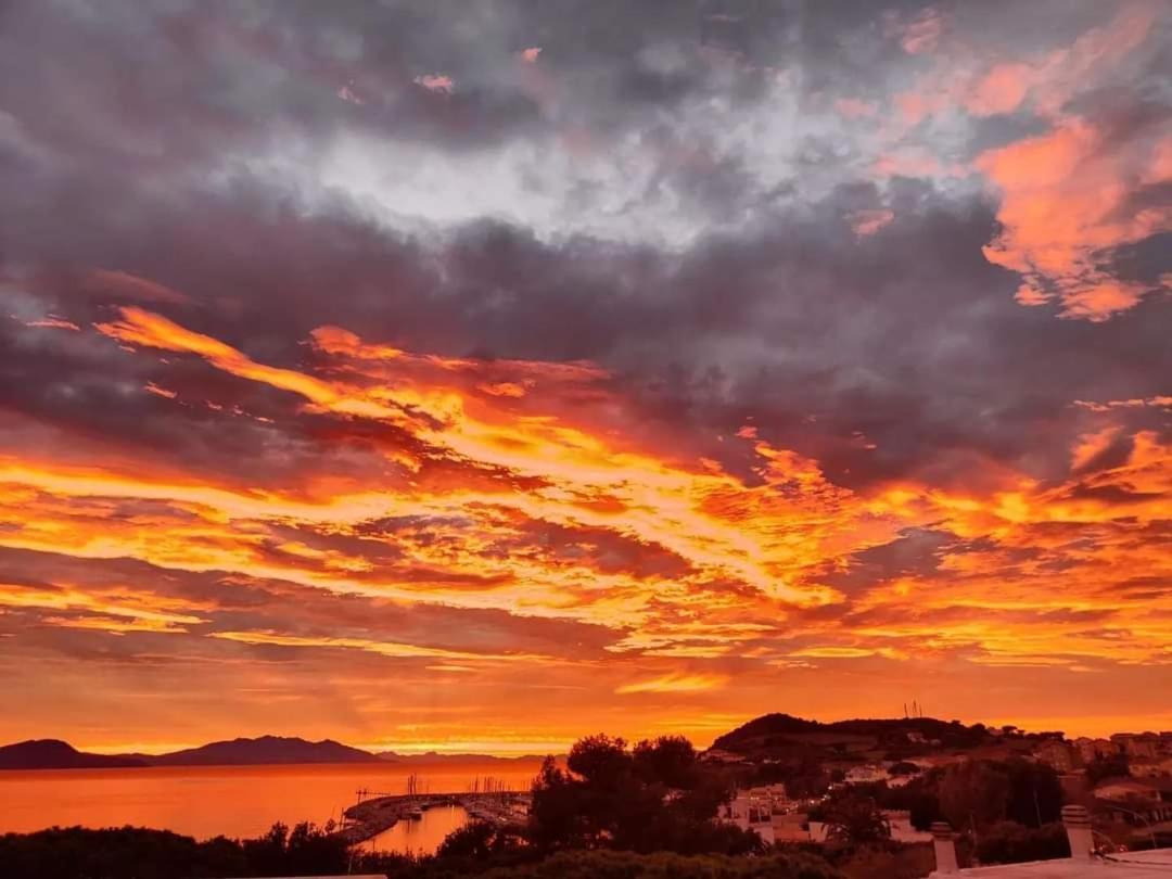 Il Balcone Sull'Elba Lägenhet Piombino Exteriör bild