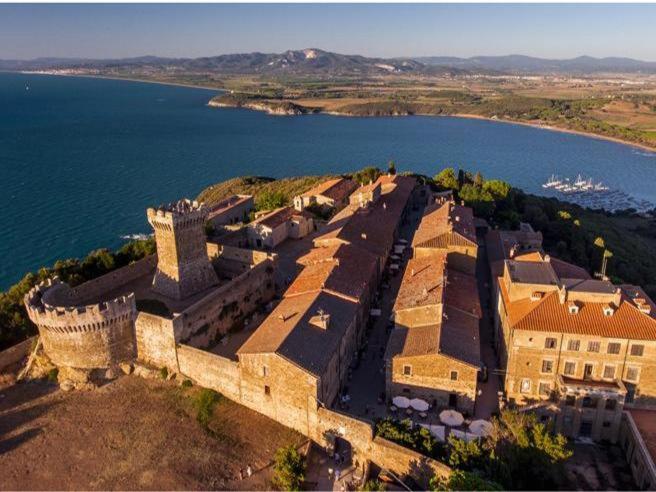 Il Balcone Sull'Elba Lägenhet Piombino Exteriör bild