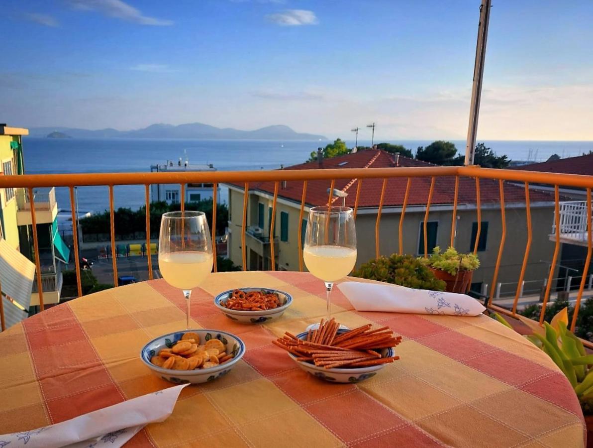 Il Balcone Sull'Elba Lägenhet Piombino Exteriör bild